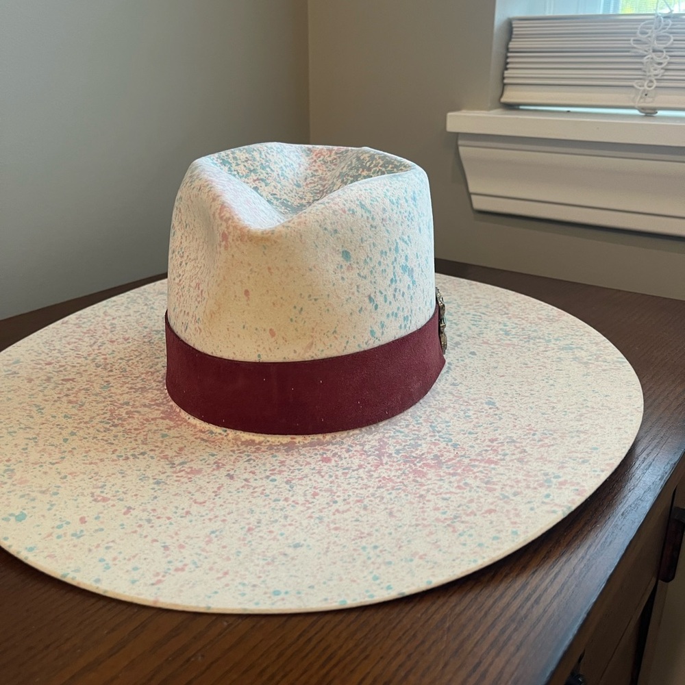 Stylish Cream and Red Women's Hat